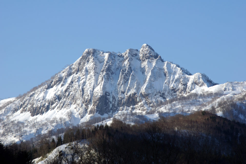 冬の雄鉾岳