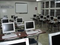 パソコン室の画像1